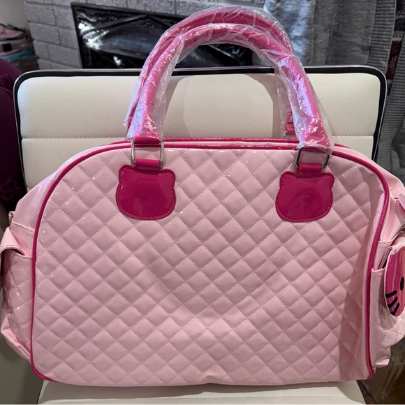 Hello Kitty Pink Pink Pink Travel Duffel Airline Tote Zipper Bag - Picture 7 of 9